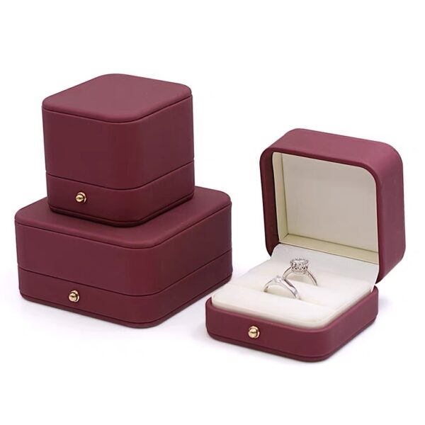 PU leather plastic jewelry box red