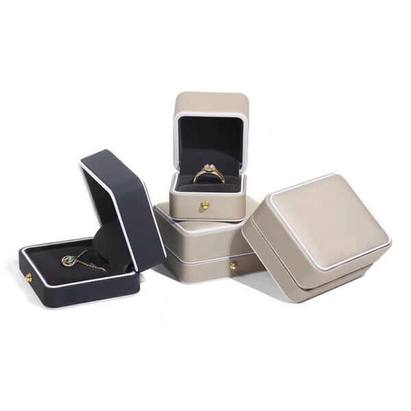 PU leather plastic jewelry box golden