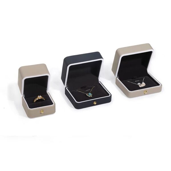 PU leather plastic jewelry box golden